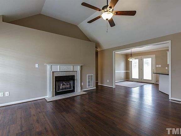 2nd image of 1545 Finnsbury Dr