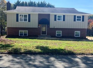 2320 24th Ave NE, Hickory, NC 28601