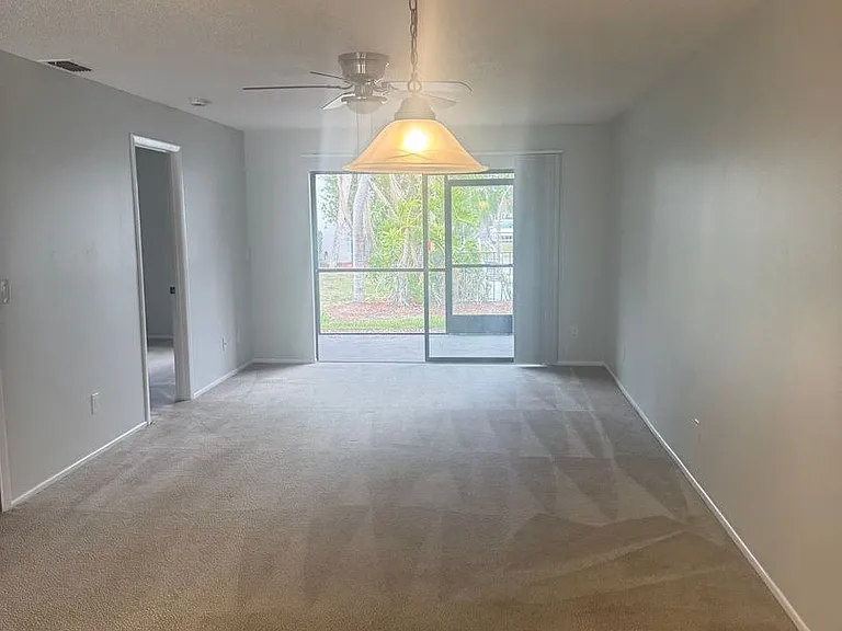 Whitfield Village Apartments — Photo 9