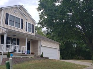 10107 Fallen Sky Dr, Louisville, KY 40229