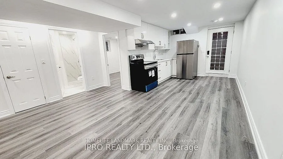Building Photo - 3546 Copernicus Dr #BASEMENT