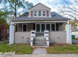 21957 Hayes Ave, Eastpointe, MI