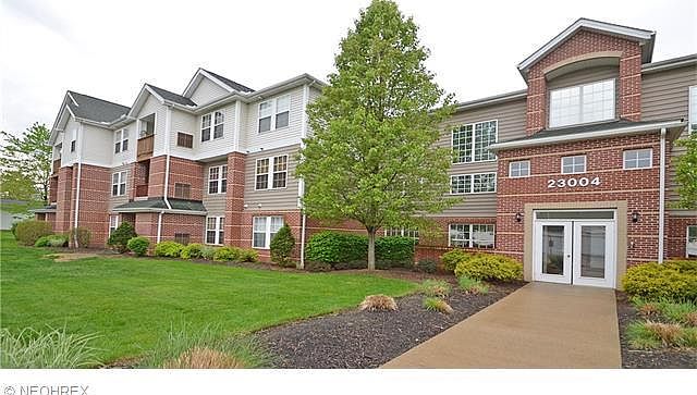 1st image of 23004 Chandlers Ln APT 335