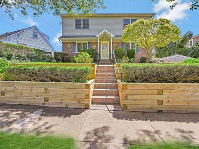 69 Winnie Court, Carle Place, NY, 11514