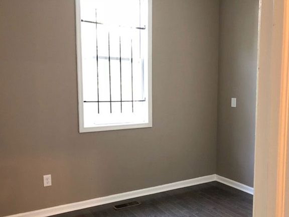 2nd image of 1820 N Willington St #1