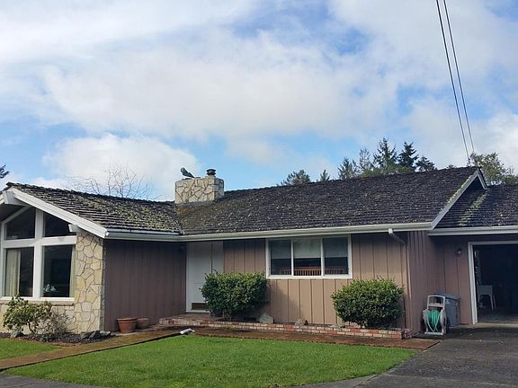 3rd image of 4242 Cedar St