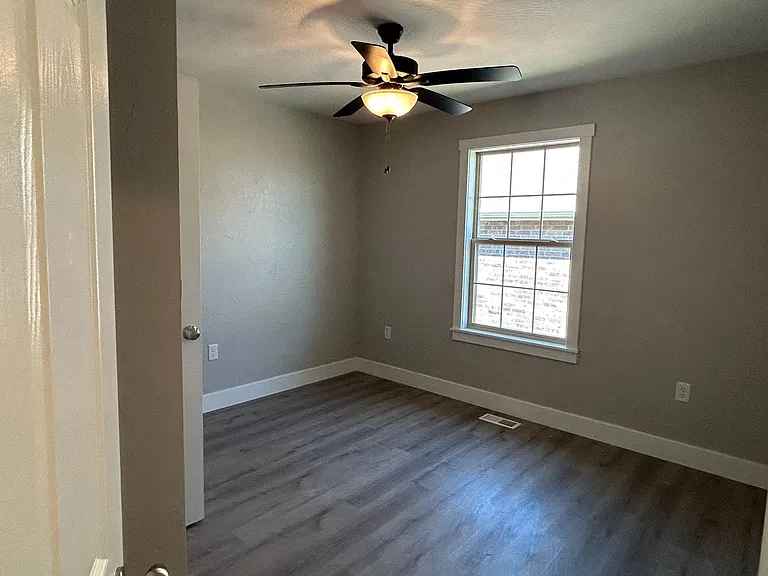 3781 W Freeman St — Photo 9