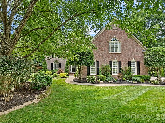 2nd image of 3124 Rhett Butler Pl