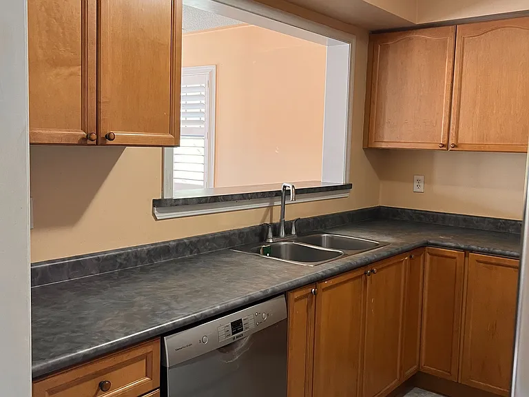 8830 Sheppard Ave E #1 — Photo 5