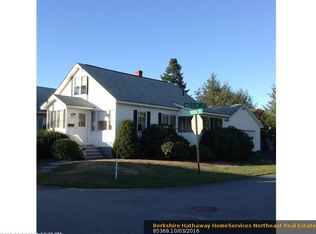 6 Tucker St, Lewiston, ME 04240