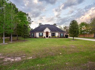 2607 Red Pine Cir, Kountze, TX 77625