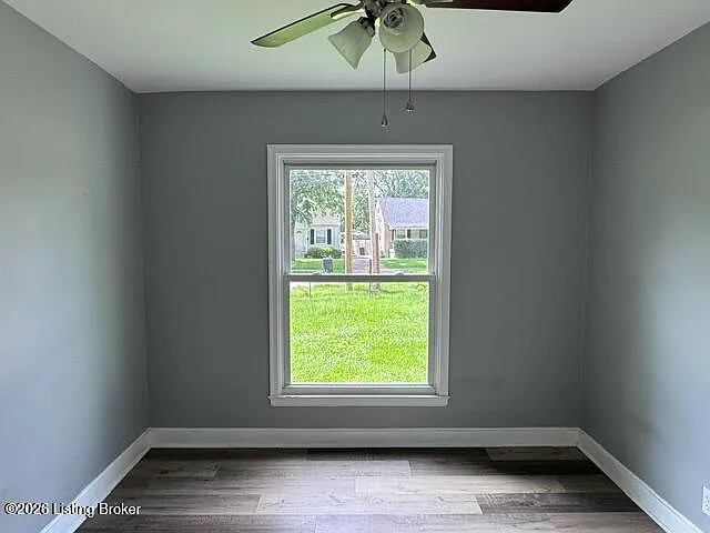 735 Colorado Ave — Photo 5