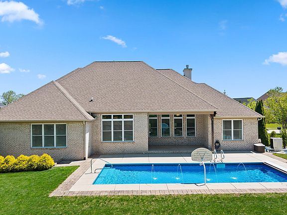 3rd image of 7806 Centerstone Ct