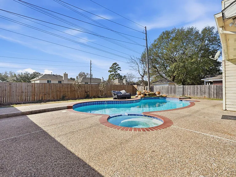 2910 Cocona Ln — Photo 46