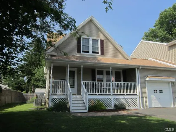 422 Canaan Rd, Stratford, CT 06614