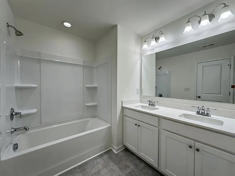 2867 Aubrey St #1 — Photo 15