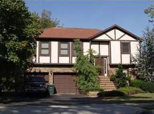 161 Colonial Dr, Lakewood, NJ