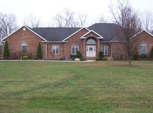 11955 E 1800th Ave, Effingham, IL 62401