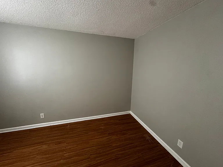1509 Rosedale Ave — Photo 7