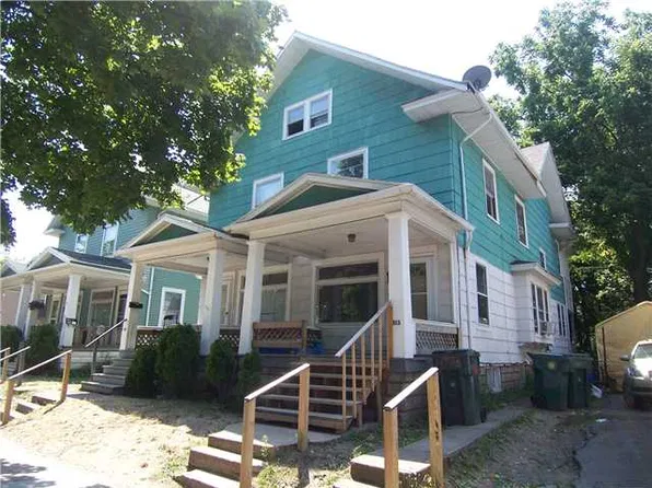 413-415 Parsells Ave, Rochester, NY 14609
