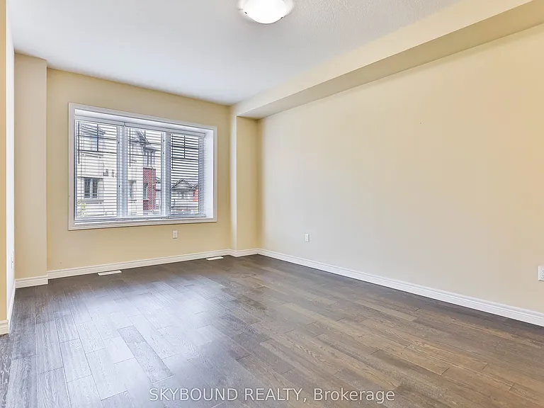 2 Egleston Ln — Photo 9