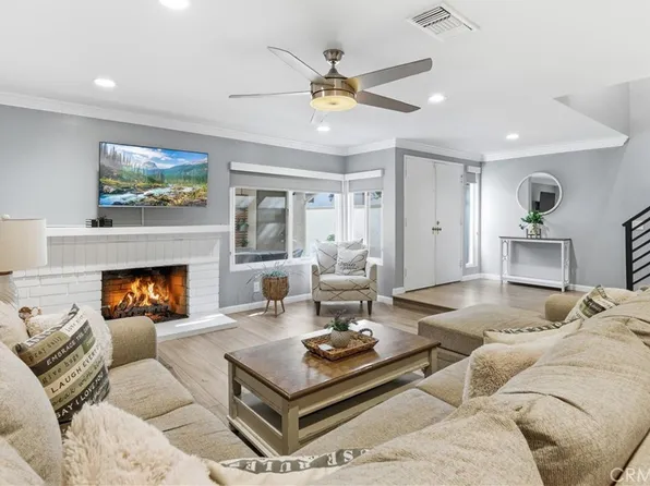 6560 E Circulo Dali, Anaheim, CA 92807