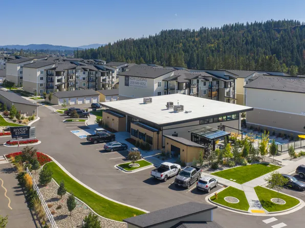 Rivers Edge Apartments