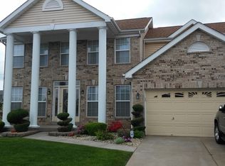 43 Logan Crossing Cir, O'Fallon, MO 63366