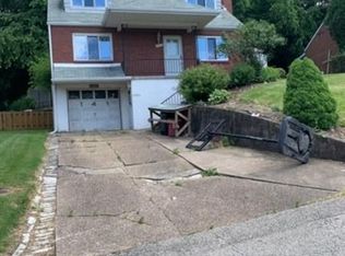 141 Parkwood Dr, Verona, PA 15147