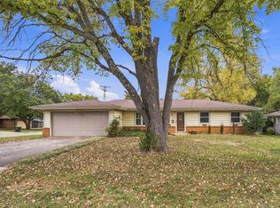 1845 E Gretna Street, Springfield, MO 65804