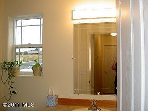 5th image of 1254 Juno St SE