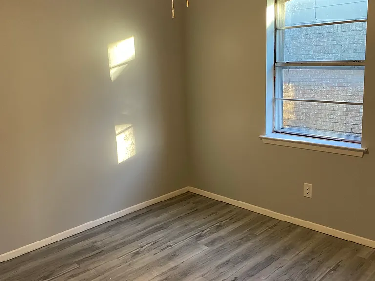729 Lisa Ln — Photo 13