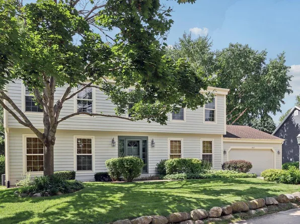 2615 Lavine LANE, Waukesha, WI 53189