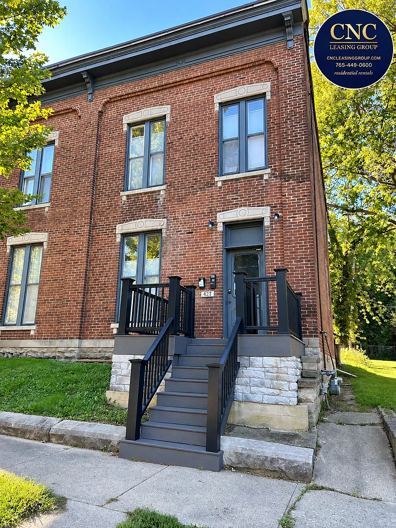 635-639 Oregon Street — Photo 2