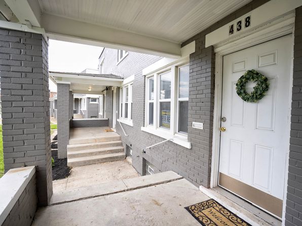 438 Columbian Ave