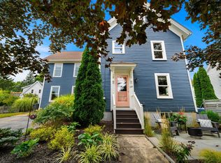 139 Clinton St, Portsmouth, NH 03801