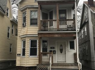 189 N Maple Ave, East Orange, NJ 07017