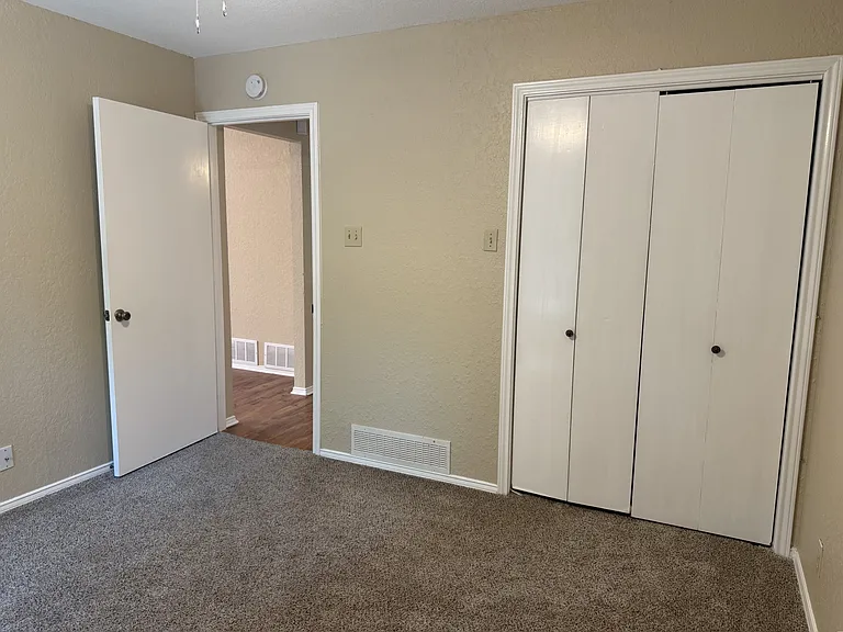 2212 Bolivar St #2212 — Photo 15