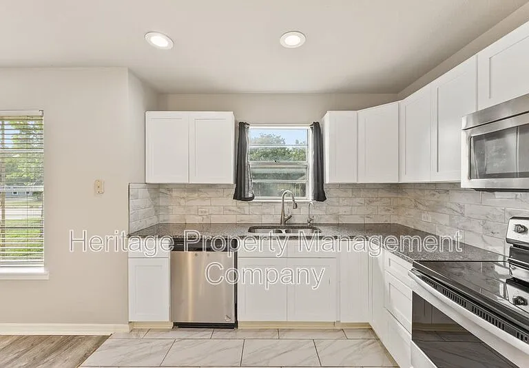 515 Mitchell Ave — Photo 11