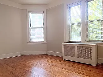 Rented by Bouklis Group