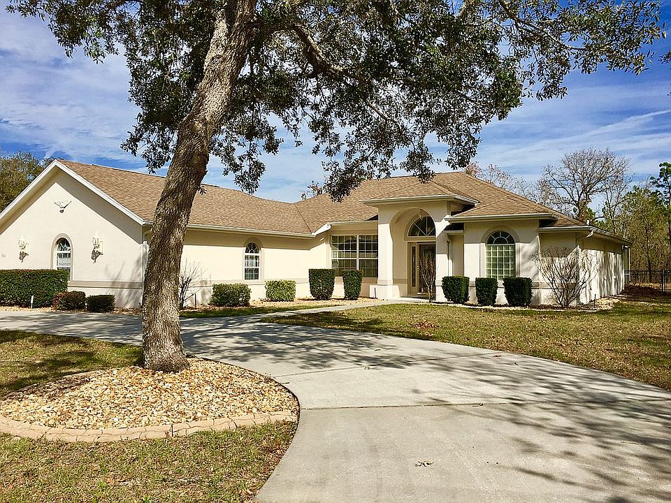 1st image of 6021 N Pecan Way