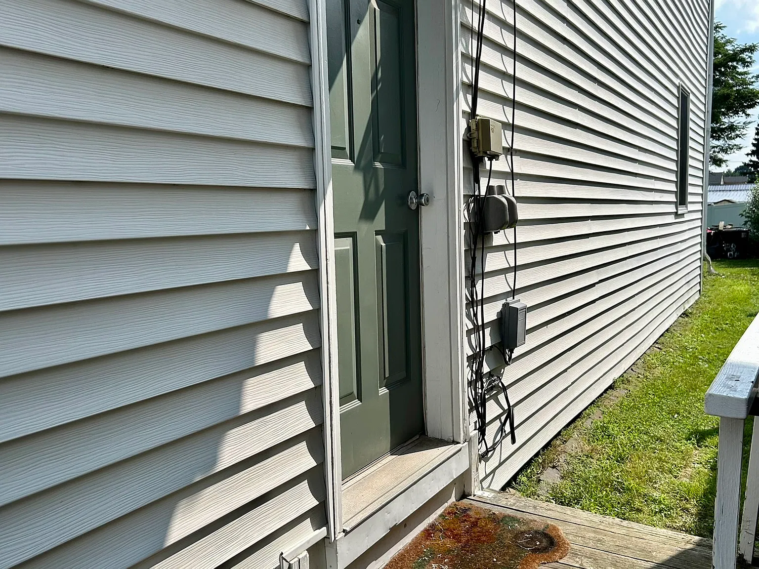 2 bed, 750 sqft, $1,100 — Photo 2
