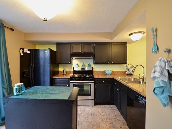 4th image of 1283C Pine View Trce