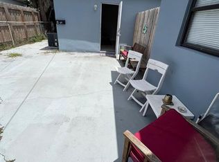 4160 NW 12th Ave, Oakland Park, FL 33309