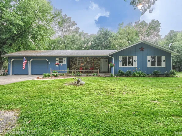 8250 Vassar Rd, Millington, MI 48746