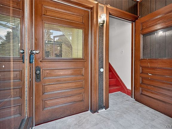 4th image of 509 Woodlawn Ave