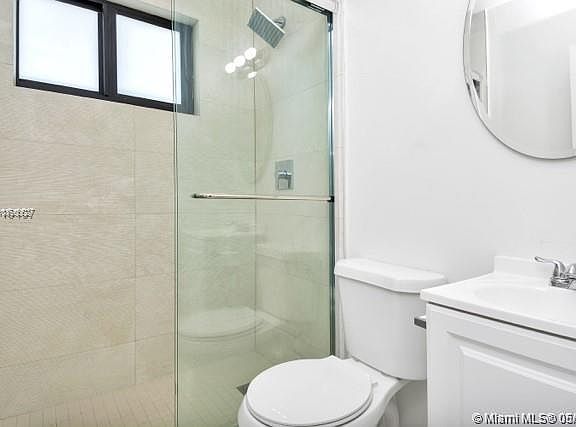 5th image of 1931 NW 31st St APT 7