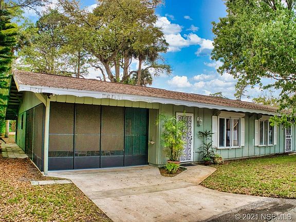 2nd image of 16 Country Club Dr #162
