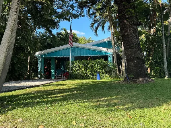 1991 NE 178th St, North Miami Beach, FL 33162