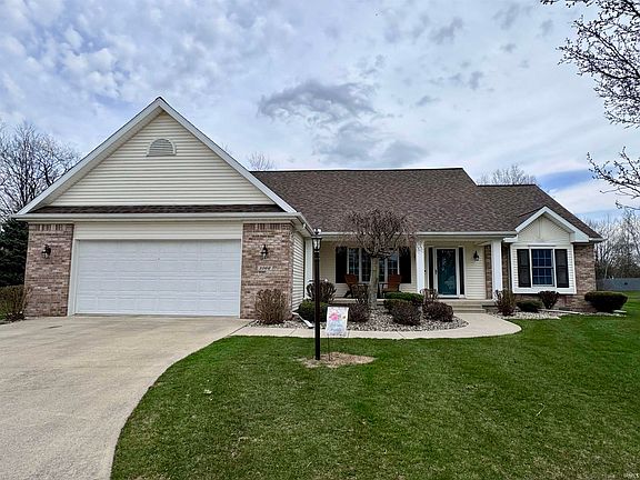 4th image of 1066 E Long Branch Ct